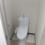 1階　テナントトイレ