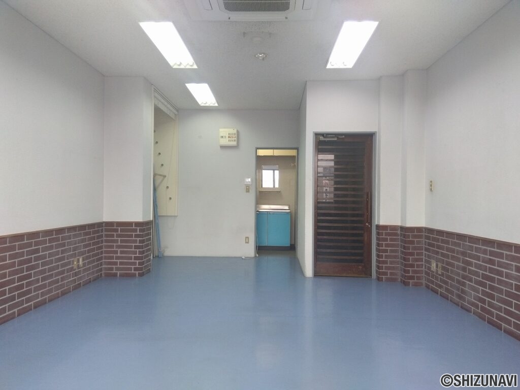 2階　テナント