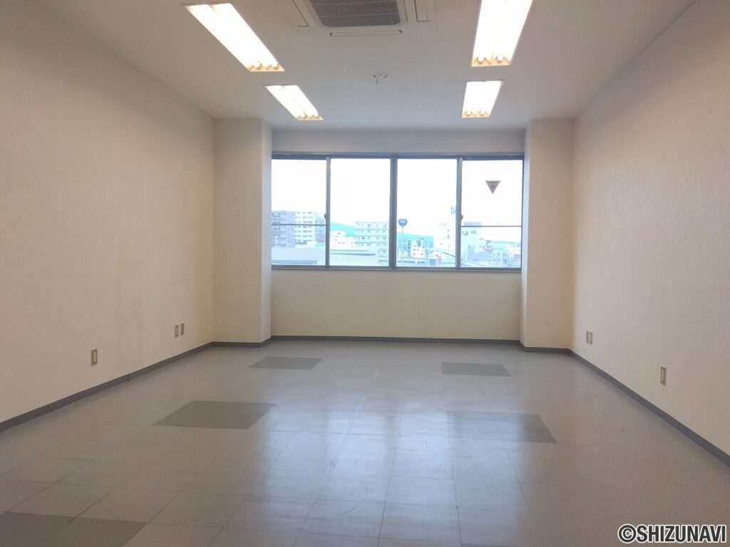 3階　テナント