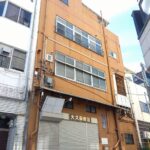西側外観