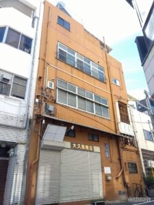 西側外観