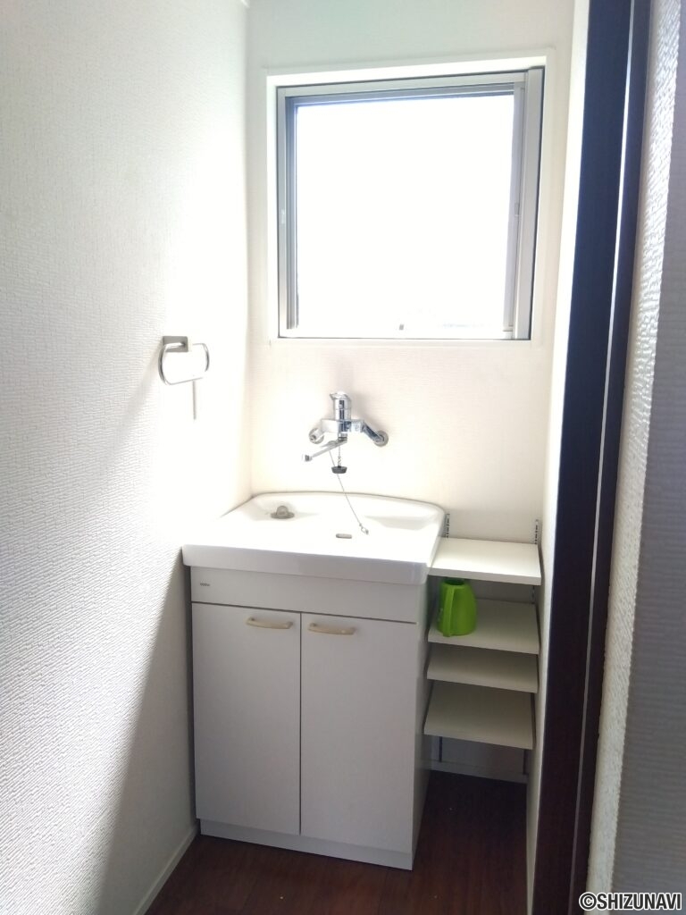 浜松市中央区有玉西町　事業用物件　ダンススタジオ