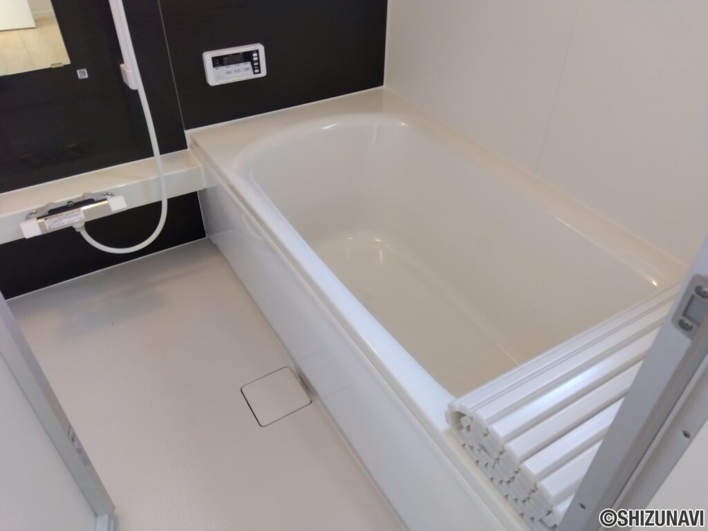 5号棟1階　浴室の写真です。