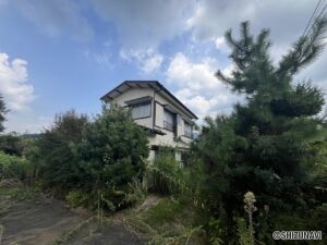 田方郡函南町平井　中古住宅の物件画像