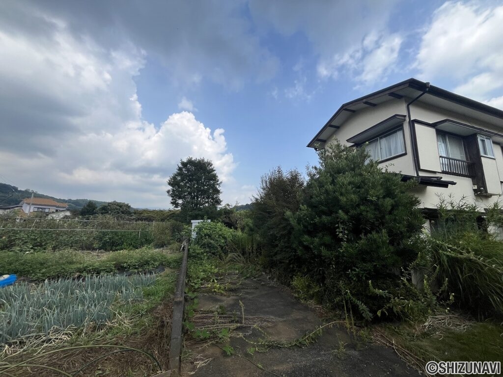 田方郡函南町平井　中古住宅の画像