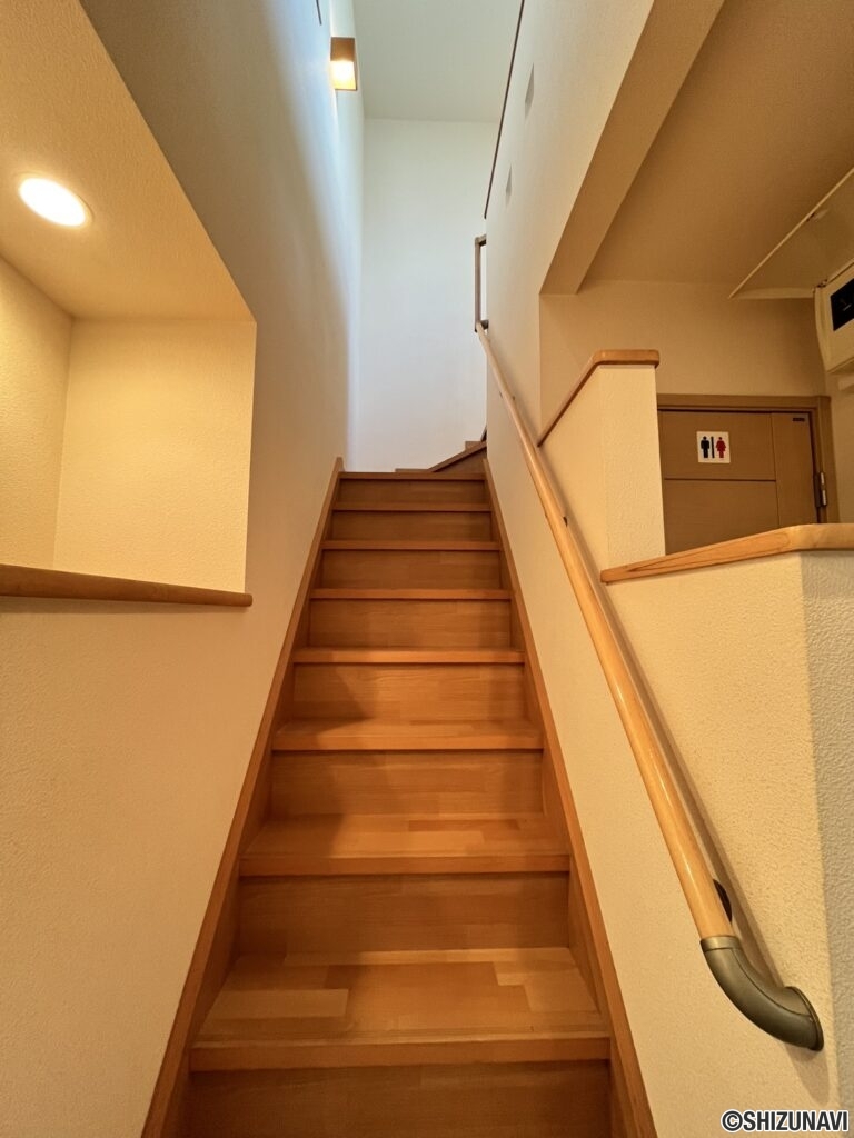 1階階段部分の写真です。