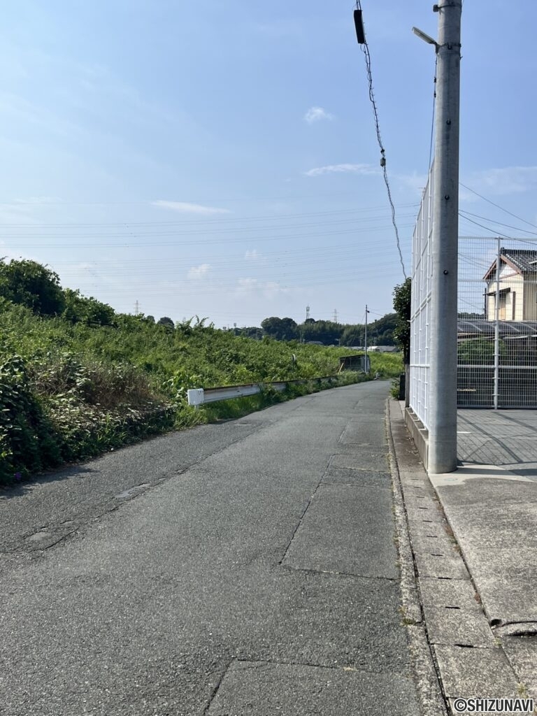 有玉南　中古住宅　前面道路