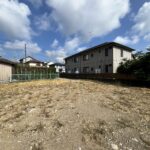 敷地内からの土地の入口の様子です