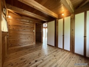 寝室の別角度です。