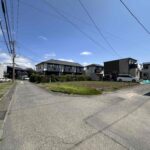 スーパー、コンビニ、ドラッグストア等生活利便施設が徒歩圏内で便利です。