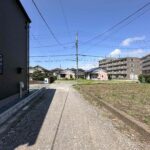 南側私道。持ち分有り。