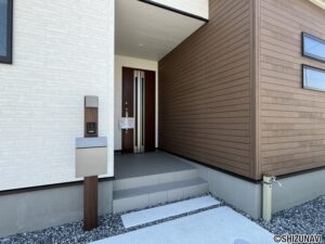 3号棟玄関