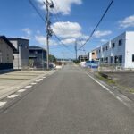 前面道路（南東→北西）