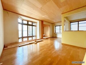 LDK（リフォーム中）別角度