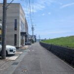 前面道路：南向き