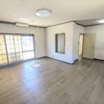 静岡市　清水区三保1500-27　室内