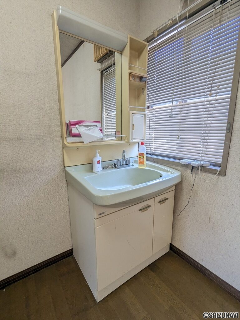 静岡市　清水区三保1500-27　洗面台