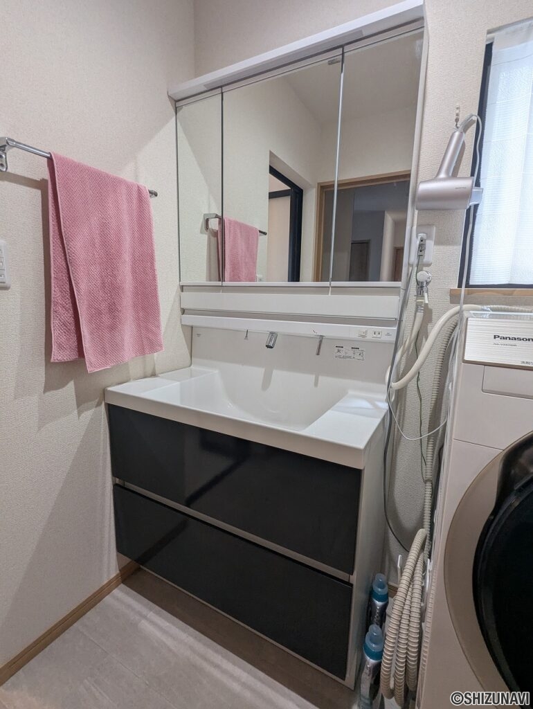 静岡市　駿河区広野6丁目19-22 室内