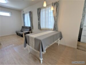 静岡市　葵区古庄4丁目12-17　LDK