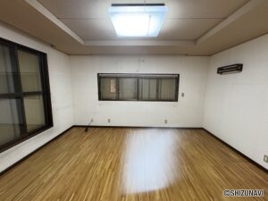 2階 洋室①