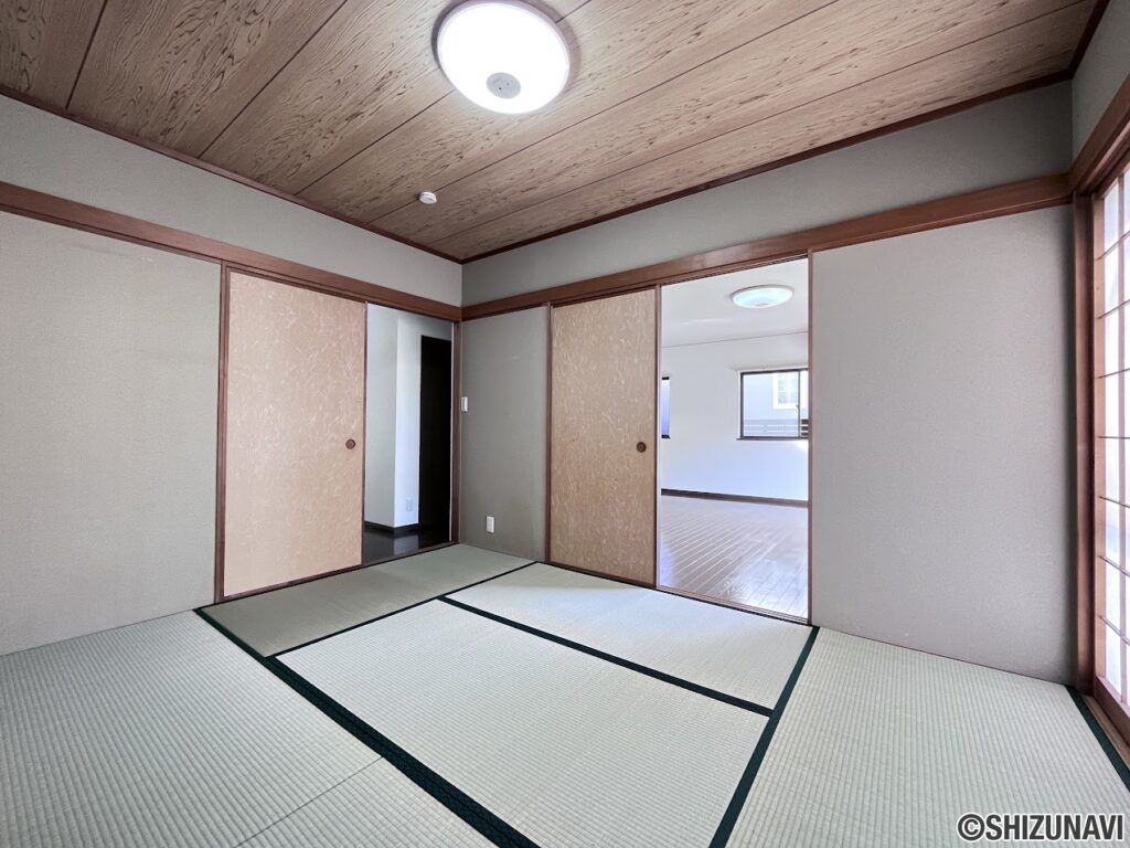 1階和室　別角度です。