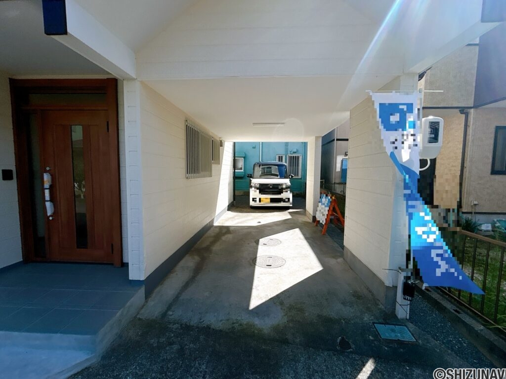 カチタス　三輪　駐車場