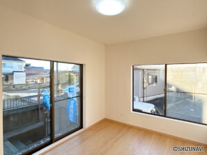 カチタス　志太　1階南側　6.5帖洋室