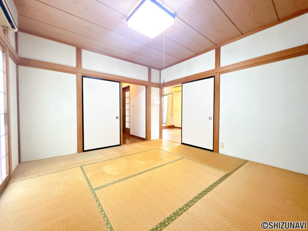 【1階和室】別角度です。