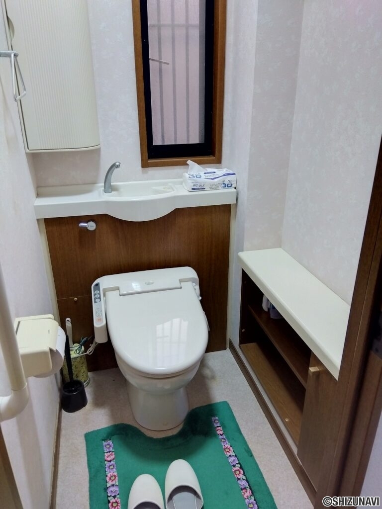 富士市前田　中古住宅　内観