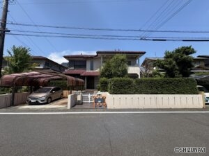 藤枝市南駿河台4丁目　　中古住宅の物件画像