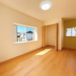 カチタス　三輪　2階6帖洋室