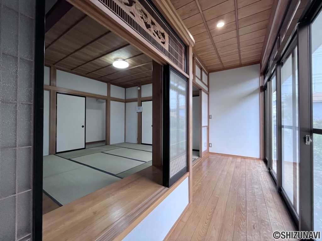 広縁