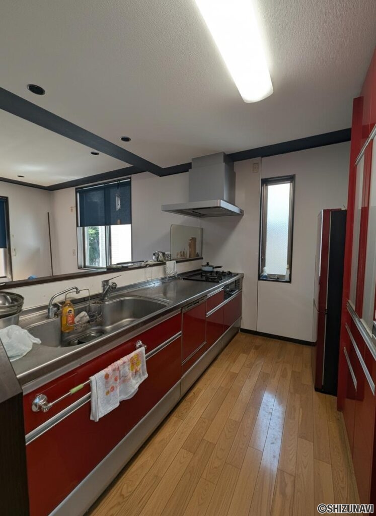 キッチンは上水道・井戸水が使えます。