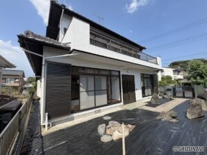 【リフォーム済】菊川市青葉台1丁目　3SLDKの物件画像