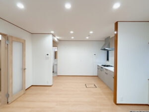 カチタス　三輪　リビング南側より