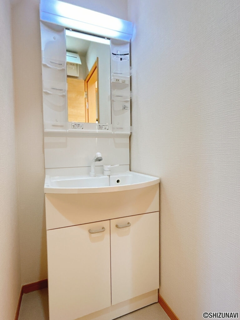 カチタス　志太　洗面化粧台