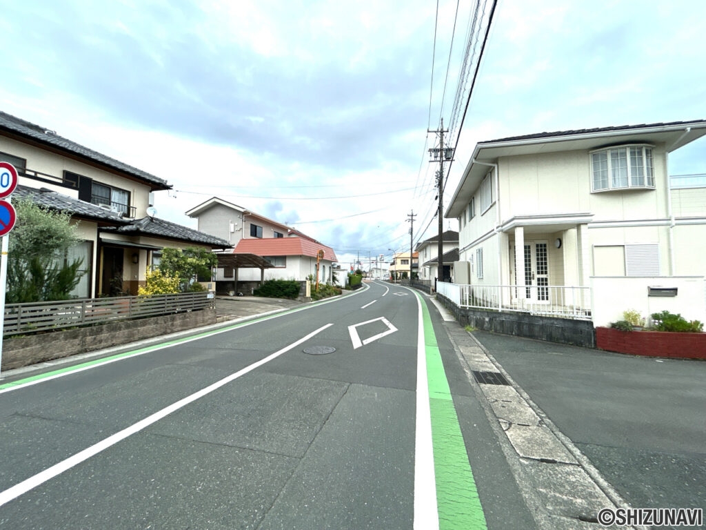 【前面道路】幅員約6mです。