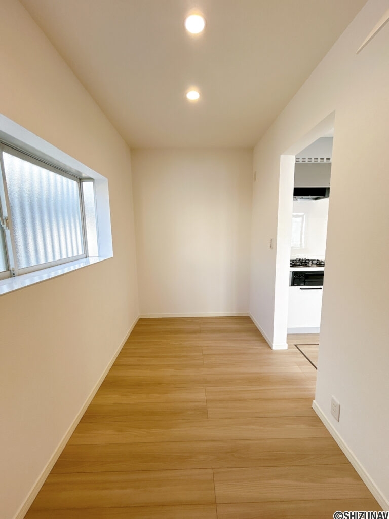 【リフォーム済み/パントリースペース】