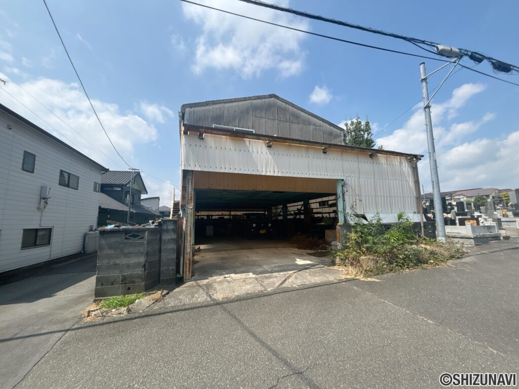 富士宮市富士見ヶ丘　倉庫　外観