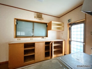 【キッチン背面収納】