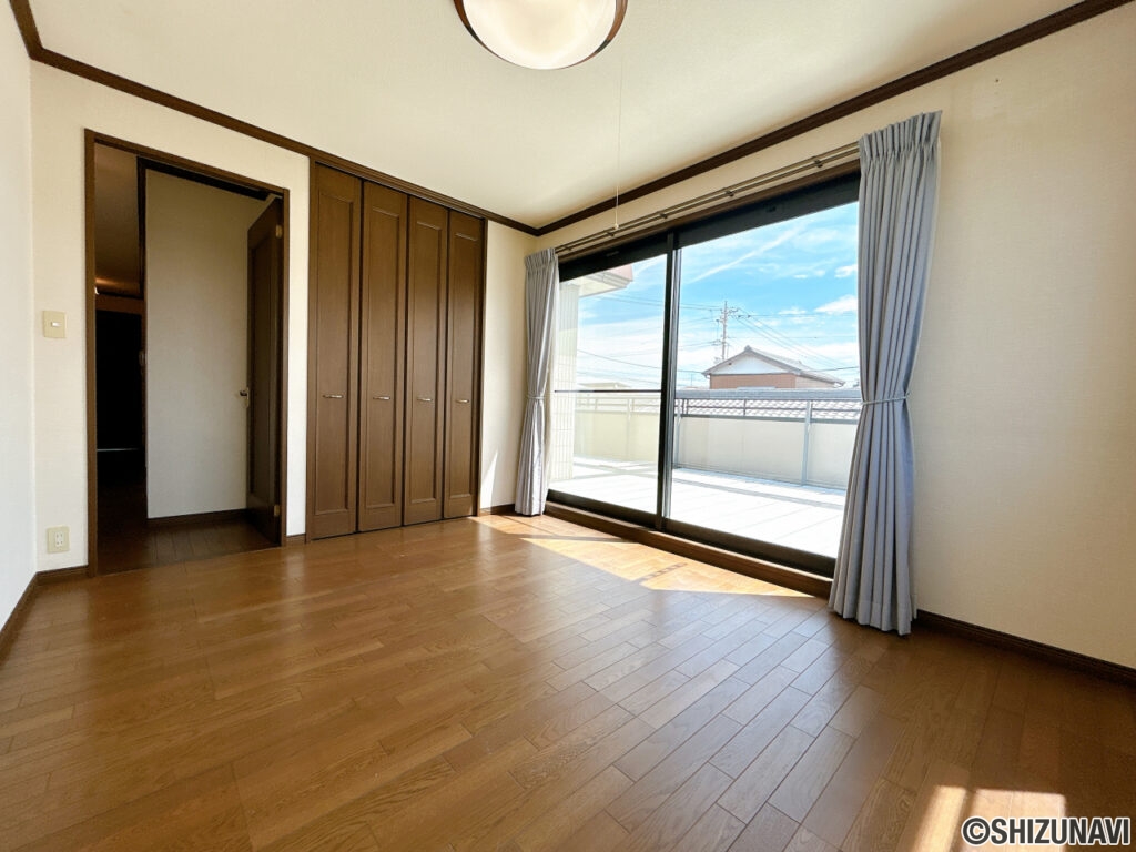 カチタス　住吉　2階西側6.93帖洋室