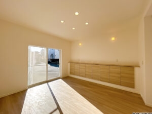 【リフォーム済み/リビング】別角度