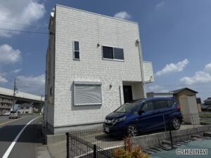 浜松市浜名区根堅　4LDK　屋上ジャグジー＆車庫完備　築8年の中古住宅の画像