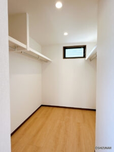 ウォークインクローゼット