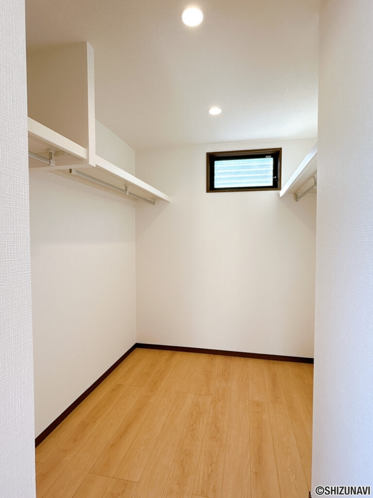 ウォークインクローゼット