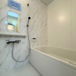 浴室は新品に交換済みです♪