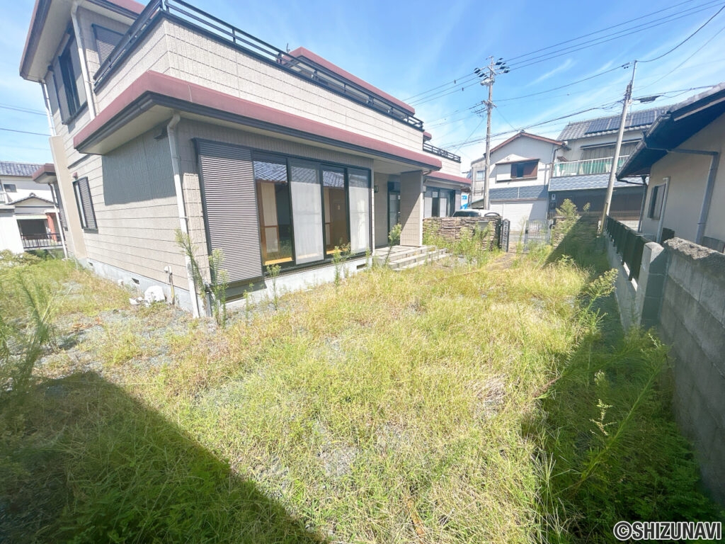 カチタス　住吉　庭