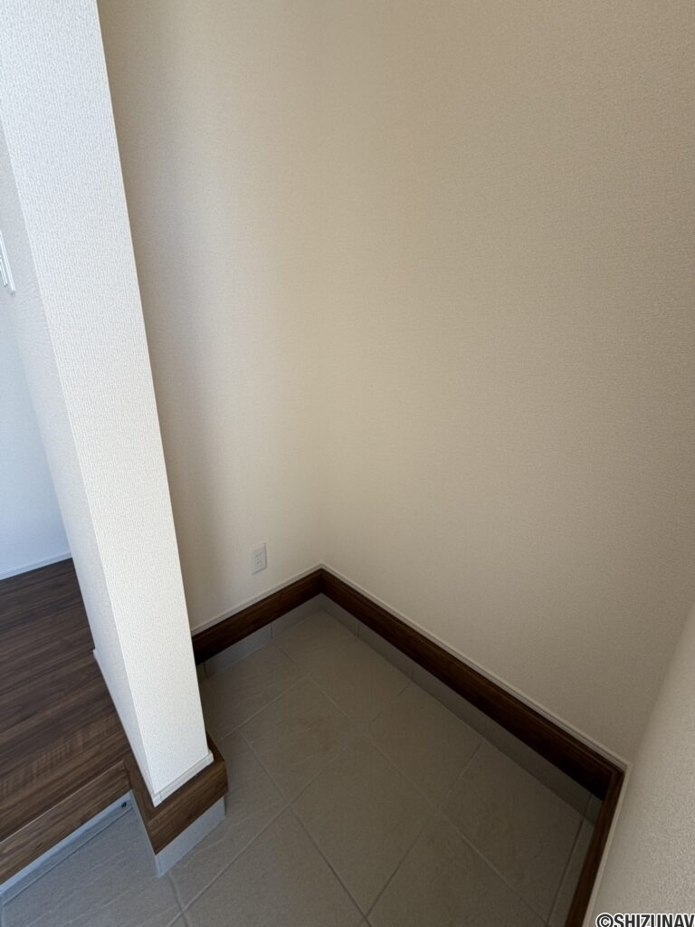 玄関収納スペース