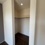 洋室④：ウォークインクローゼット