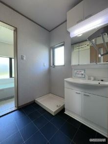 清水区幸町 洗面室